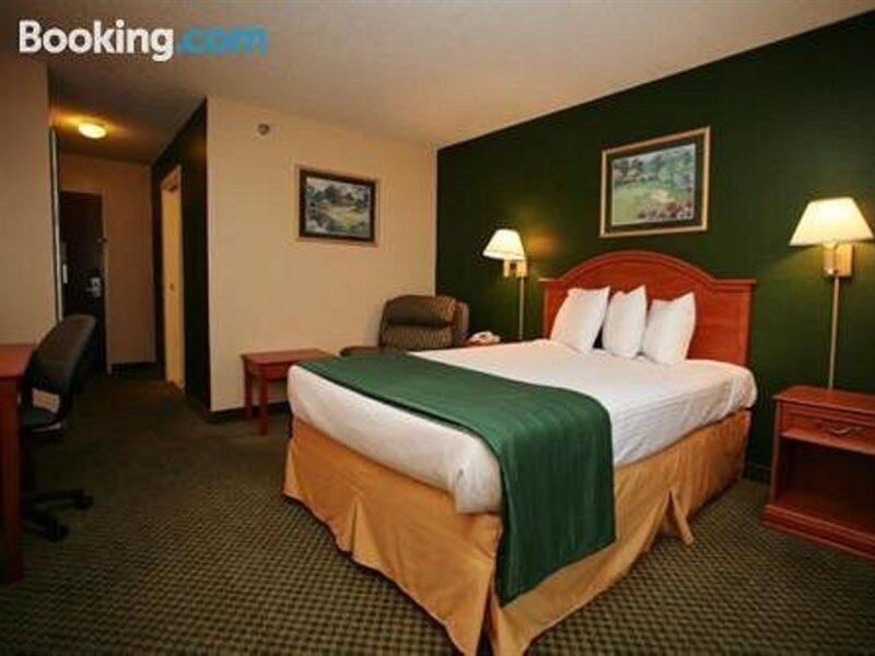 Americas Best Value Inn Louisville Bagian luar foto