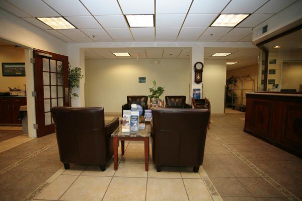 Americas Best Value Inn Louisville Bagian luar foto